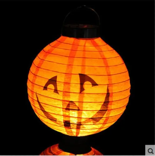 Lanterne Halloween LED Nightlight Holiday Lampada a sospensione colorata spaventosa Stile Zucca Colore Luci notturne gialle