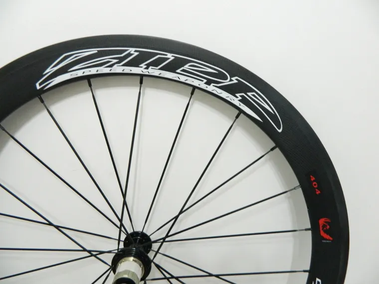ZIPP 404フルカーボンクリンチャーロードホイールセット 3K光沢