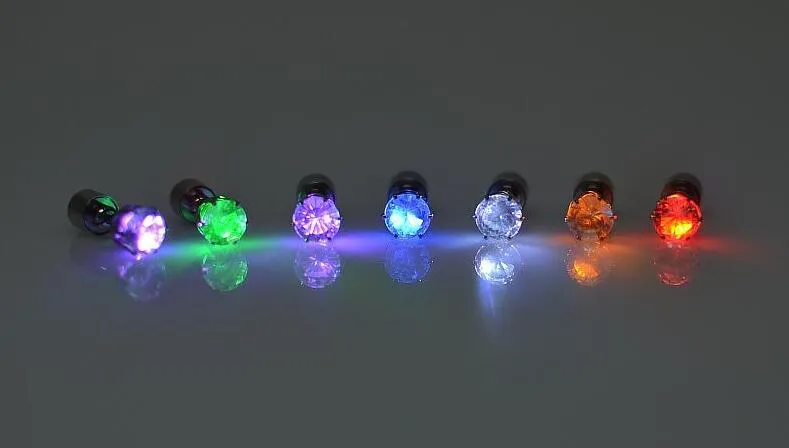 2017 vendita calda novità LED lampeggiante in acciaio inox strass orecchini orecchio gioielli moda rave giocattoli regalo i LED orecchini