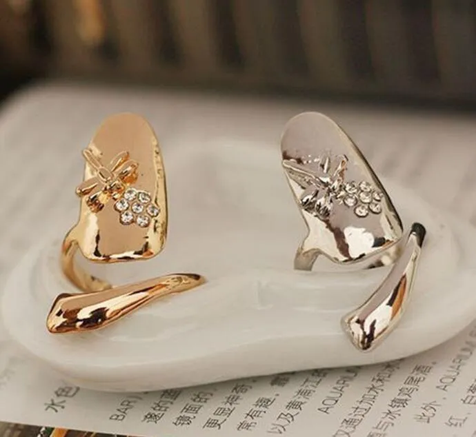 Кольцо для ногтей «Стрекоза» Изысканный ретро-дизайн «Королева Стрекоза» со стразами Сливовая змея Золотое, серебряное кольцо Кольца для ногтей на палец G454266F