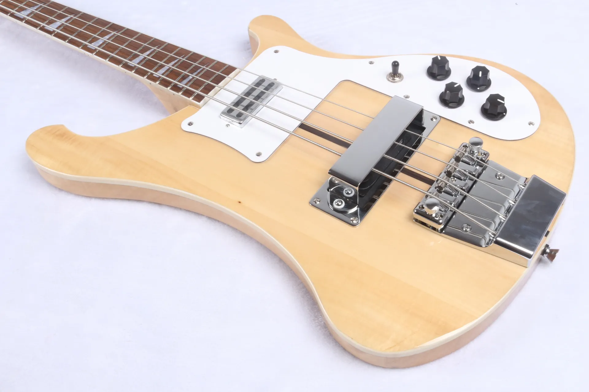 2017 Guitar 4003 Natural bass New one piece body candy yellow Electric bass Chinese Electric bass