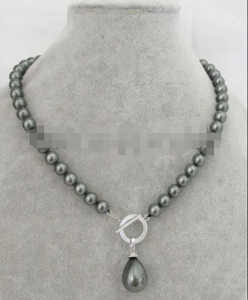 18 "collana di perle di conchiglia del mare del pavone nero rotondo perfetto di 8mm