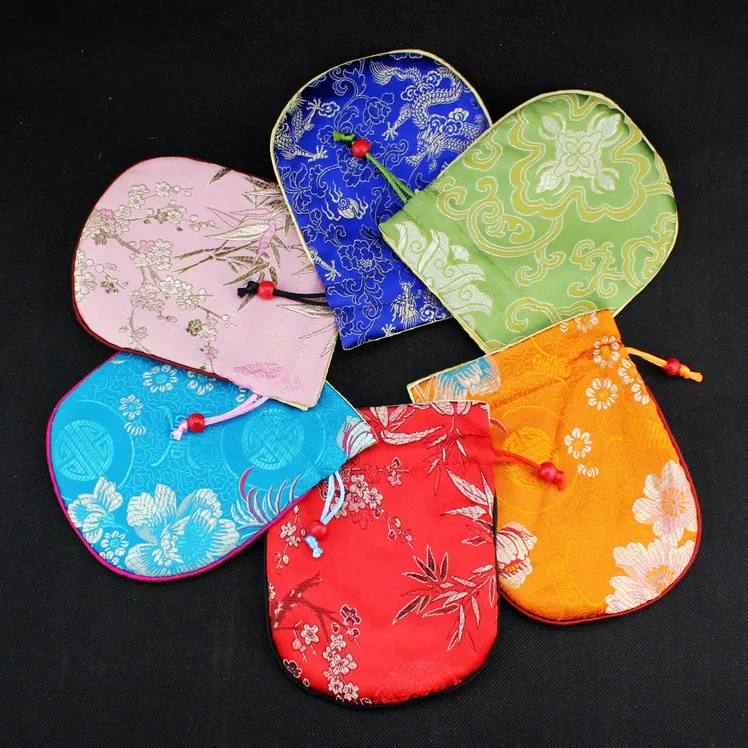 Cotton filled Thicken Silk Brocade Small Pouch Drawstring Travel Jewelry Storage Bag Vintage Crafts Trinket Gift Packaging Bags 508667020