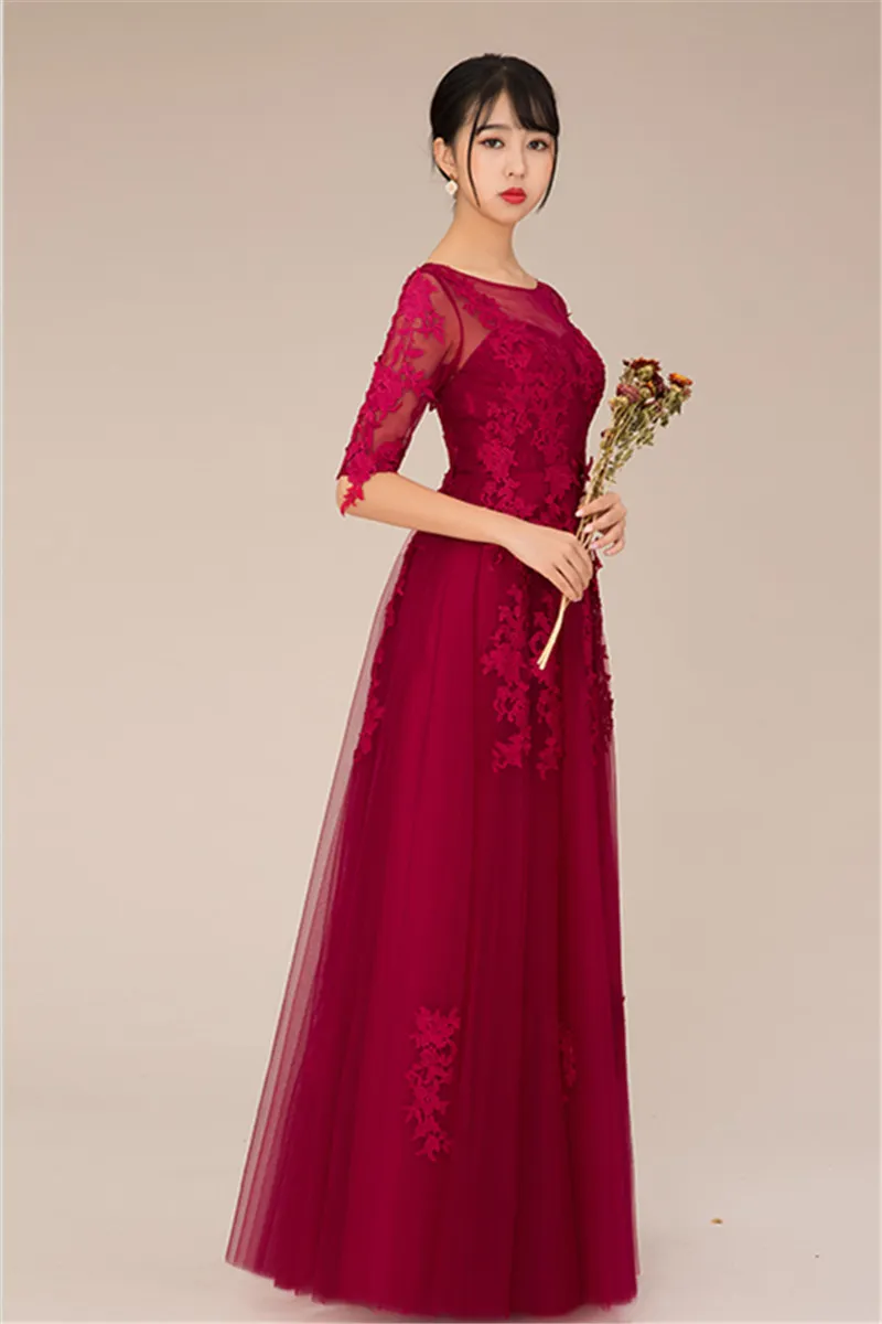 Dark Red Long Prom Dresses Soft Tulle z kwiatowym aplikacją Pół Rękawy Suknie wieczorowe Otwórz Powrót Gown Suknie