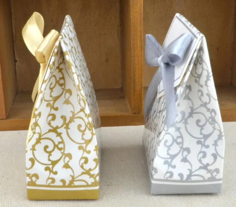 Mariage favorise la faveur Sac Sweet Cake Gift Candy Wrap Paper Boîtes sacs anniversaire d'anniversaire d'anniversaire Baby Shower Présents Box Gold Silv9524113