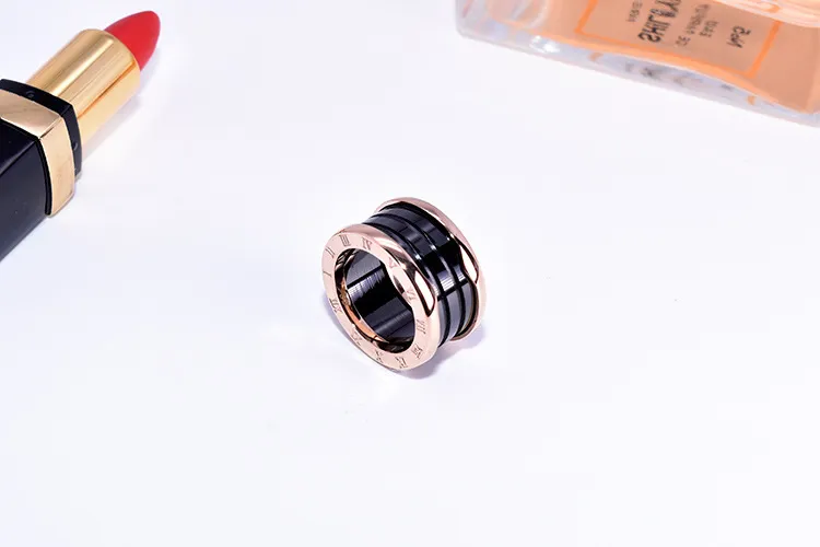 Anel de cerâmica em ouro rosa 18k, numeral romano, preto e branco, aço titânio, anel de dedo dourado para mulheres, anéis de amor 7688696