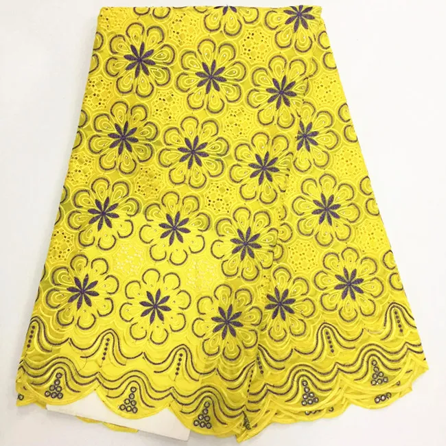 5 jardas Lote Moda Tecido de Algodão Africano Amarelo com Flor Roxo Design Swiss Voile Lace para vestir BC1337