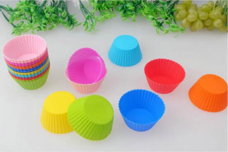 Ny Arvial 7cm 8 färger Silikonmuffin Mögelmuffin Muffcake Moulds FDA DIY Cupcake Bakning Verktyg Rundform Silikon Jelly Baking Mögel