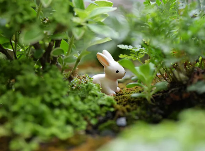 geben shiping nettes mini weißes Kaninchen Garten-Miniaturgroßhandelskleines kleines Garten-Harz-Handwerk figurin für Hochzeit oder Haus frei, die Gebrauch verwenden