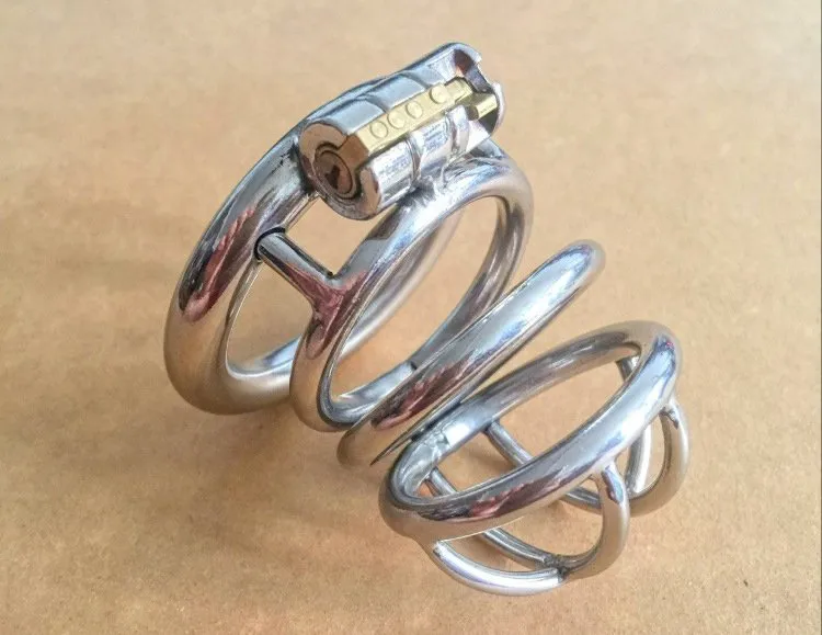 Ultimo design in acciaio inossidabile piccolo dispositivo di castità maschile cintura gabbia cazzi adulti con cazzi curvi anello bondage giocattoli del sesso