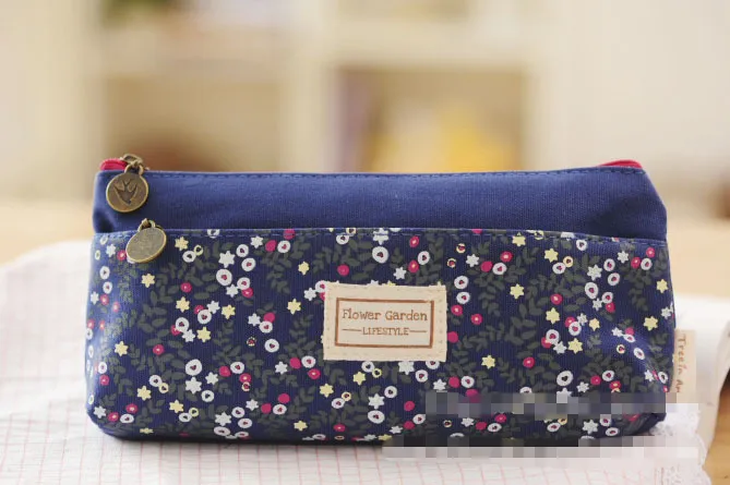 New Fashion Small Floral Pattern Multilayer Fashion Double Zipper Pencil Case Stationery Väskor Pouch Makeup Kit Gratis frakt