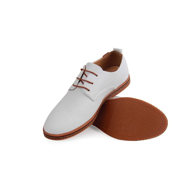 Oxford Casual Shoes Męskie Męskie Mężczyźni Skórzane Buty Wiosna Jesień Płaskie Patent Skórzane Mężczyźni Buty