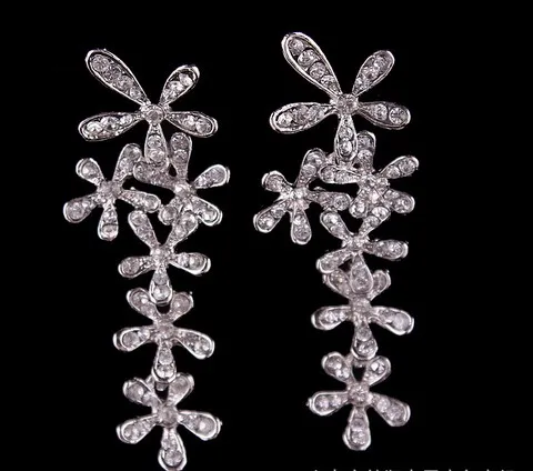 Fashion Long Snowflake Earrings Crystal Rhinestone Gold /Silver Tone Dangle Earrings Ear Stud Jewelry For Ladies /Girls
