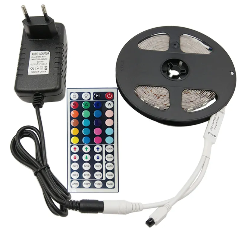 Bande lumineuse LED 5M 5050 150LED 10M 300 LED RVB non étanche LED 10M Flexible Rgb Diode Tape Set + Télécommande + Adaptateur secteur