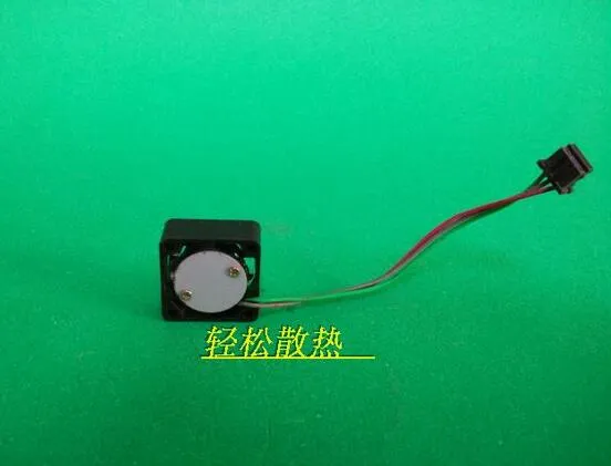 IC Fan F2008es-05wav 2cm20*20*08 5v0.11a