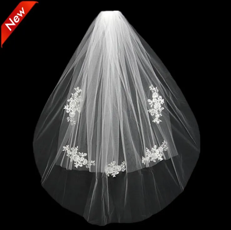 2022Short Wedding Bride Veil Custom Made Lace White Ivory Two Layers Tulle Comb Vail Accessories Hat Veil Bridal Veils Appliqued