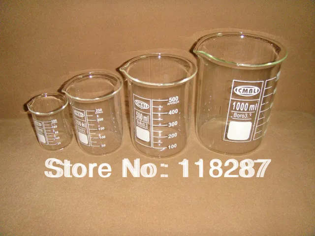 Bécher d'échantillon en verre brun 250 mL, 10 pièces