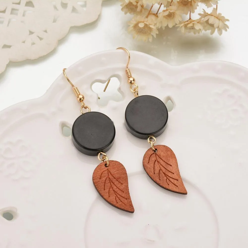 Nouveau classique en bois noir rond acrylique feuille géométrique haute qualité bois boucles d'oreilles pour femmes accessoires