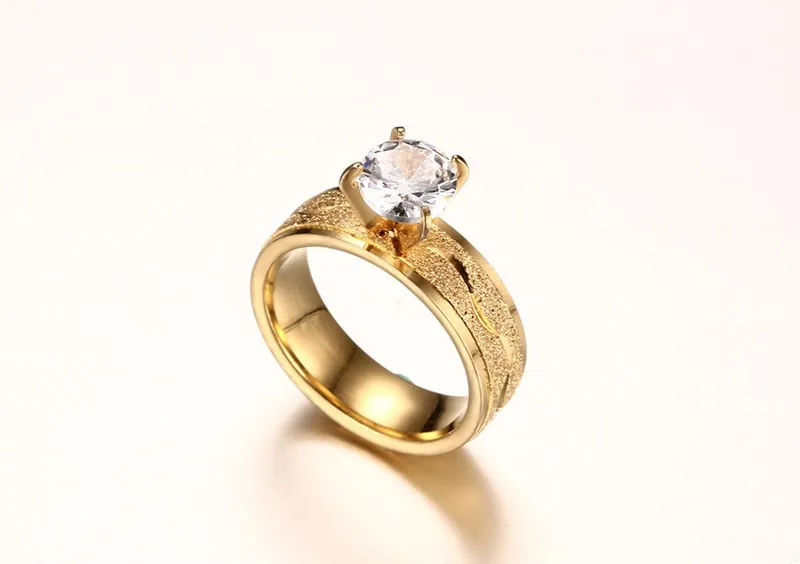 Trendy Bijoux Donna Anelli di fidanzamento Acciaio inossidabile 4-Prong Cubic Zirconia Wedding Bands Ring Lover Gift RC-237