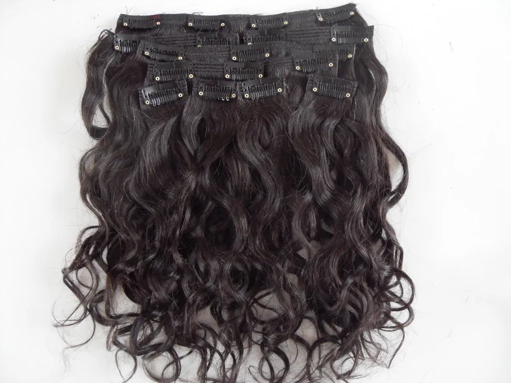 Extensions de cheveux humains vierges mongols 9 pièces clip dans les cheveux bouclés cheveux brun foncé couleur noire naturelle