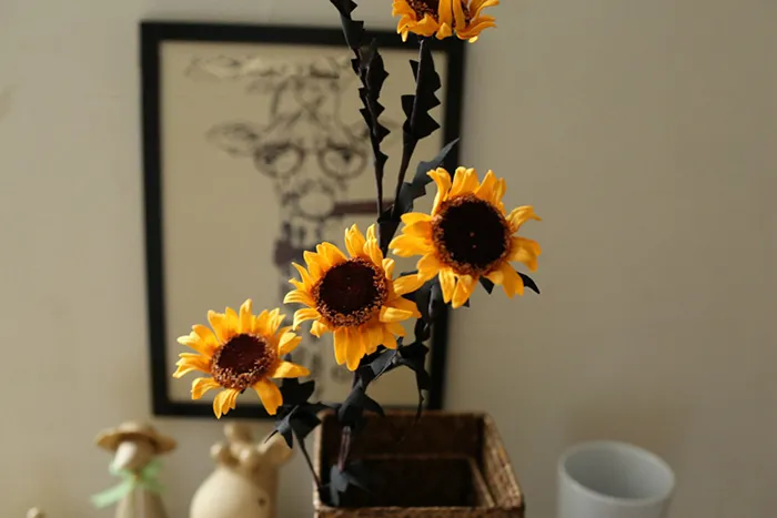 Artificial Vivid Silk Planting Sunflowers bouquets with 5heads Dia 8cm for Home Garden Party Wedding Floral Flowers Decorations Wholesale