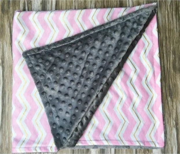 Baby-Ins Handbuch minky Decke Streifen interlaced Säugling Baby Kind Chevron Verpackung Mode Wagen handgemachte Teppich Kinderzimmer Bettwäsche