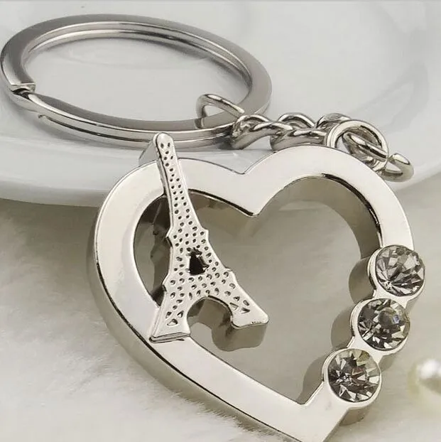 Gratis verzending 50 stks / partij groothandel schattige liefde harten Parijs Eiffeltoren auto sleutelhanger sleutelhanger met rhinestone vrienden cadeau