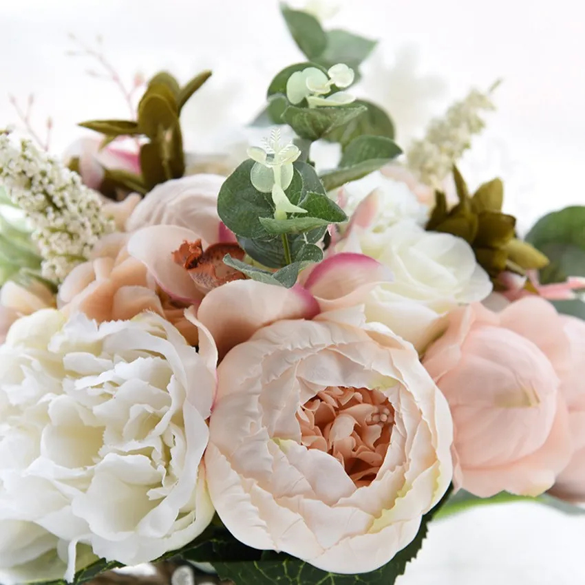 Matrimonio artificiale Bouquet da sposa Fiori fatti a mano Strass Rosa Forniture matrimoni Sposa con spilla Fidanzamento De Noiva Disponibile