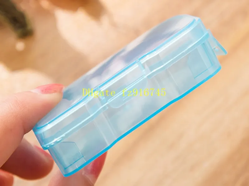500PSETS / PLASTIC COMPANION BOX med hängande hål Kontaktlinsslåda glasögon Case Dressing Case med pincett Pinne 4 i 1