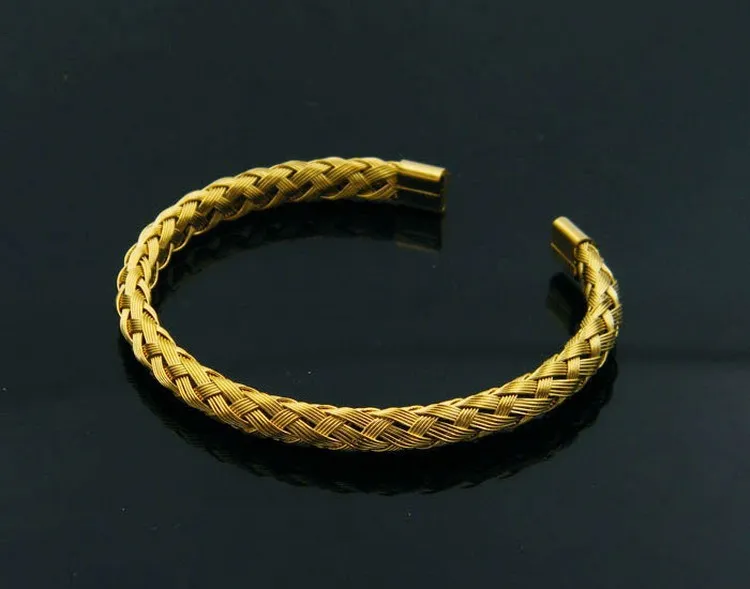 BC Titanium aço jóias pulseiras de fio de fábrica inteira caudas em quatro cores simples acessórios selvagens pulseira4465023