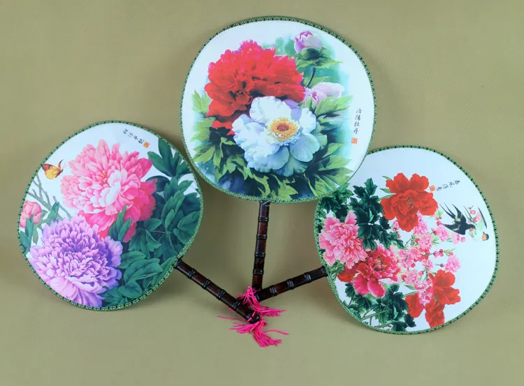 Large Peony Flower Round Fan Handle Chinese Silk Fabric Fan Dance show prop Traditional Craft Hand Held Fans Wedding Favors 30pcs/lot
