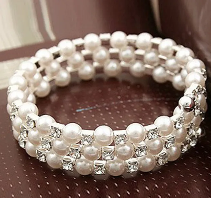 Three Rows Faux Pearls Crystal Bracelets Bridal Accessories Rhinestone Prom Party Dresses Wedding Jewelry Supplies Event Attractiv218G