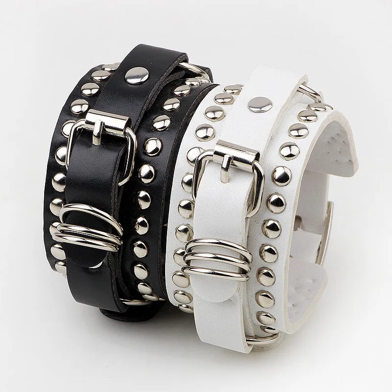 Vintage Studded och Riveted Leather Belt Buckle Armband Vit Svart Punk Wide Manschett Armband Bangle för Kvinnor Män Smycken Tillbehör