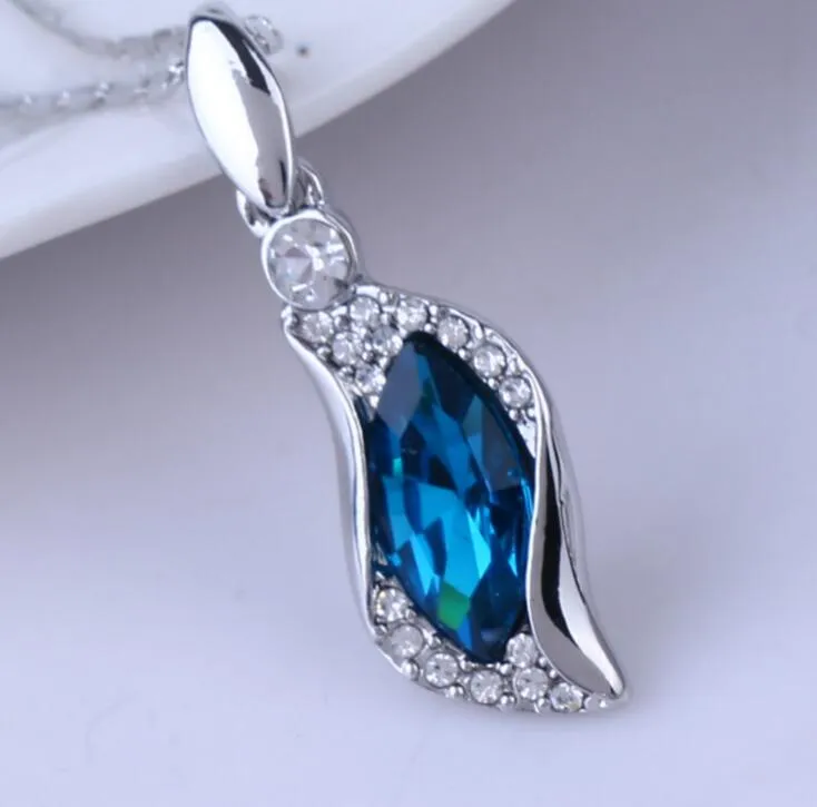 Good A++ Austrian Crystal Horse Eye Link Women's Alloy Pendant WFN100 with chain a 