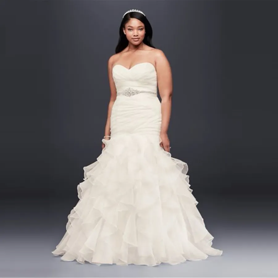 NIEUW! Verstoorde Organza Plus Size Mermaid Trouwjurk 2019 Ruched Bodice Sweetheart Layer Rok Kralen Sash Bruidsjurken 9WG3832