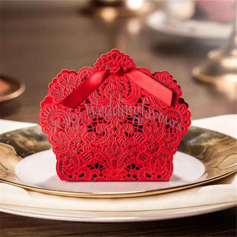 Laser Cut Red Lace Flower Boxes with Ribbon Party Holders Wedding Favors Party Supplies Favor Boxes Candy Boxes