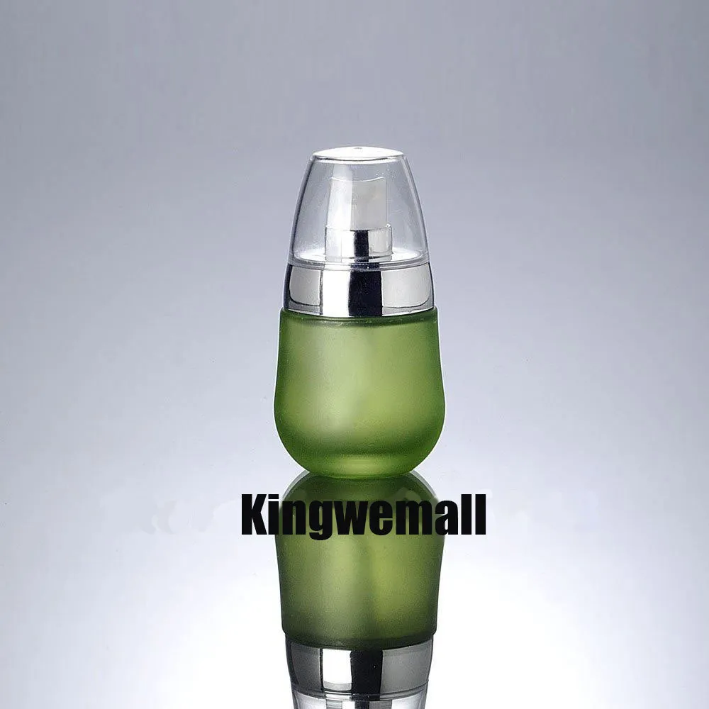 Livraison gratuite 300pcs / lot 30 ml Bouteille de lotion en verre vert avec pompe en argent, bouteilles de pompe à pression, conteneur cosmétique ENG03