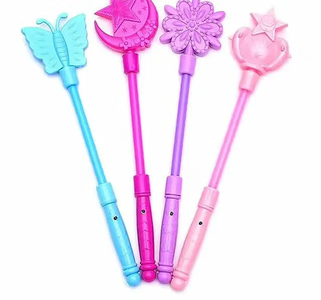 Yanıp sönen Light Up Sticks Sihirli LED Değneklerini Batons DJ Fairytale Prenses Kostüm Fantezi Elbise LED Glow Yıldız Taç Tereyağlı Ay Değnek çocuklar oyuncak