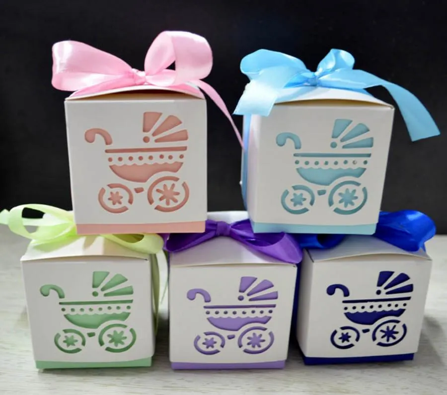 Romantique Laser Cut Baby Carriage Poussette Faveur De Mariage Bonbons Wrap Boîtes Empreintes Baby Shower Party Cadeau Sac Emballage ruban Corde