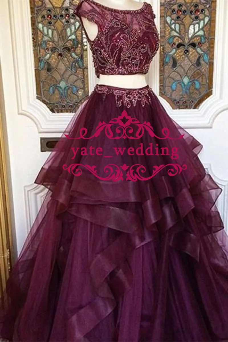 2018 Prachtige Marron Red Tulle Prom Dresses Sheer Hals Cap Mouwen Beaded Tiered Ruches Vloer Lengte Zoete 16 Jurken Baljurk Prom Dress