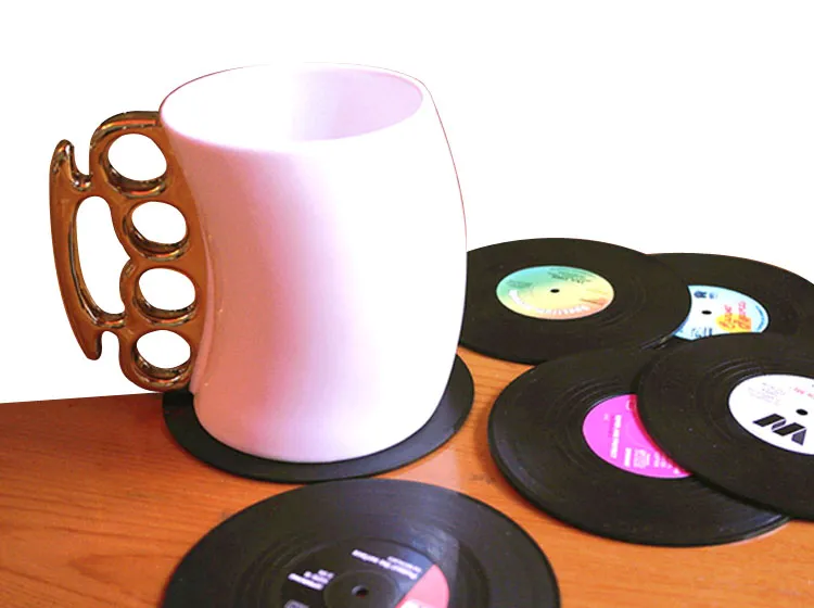 Partihandel Nyaste Hot / Set Vintage Vinyl Record Dryck Underlägg Anti-Slip Cup Kaffe Kopp Mat Värmebeständig Table Placemat