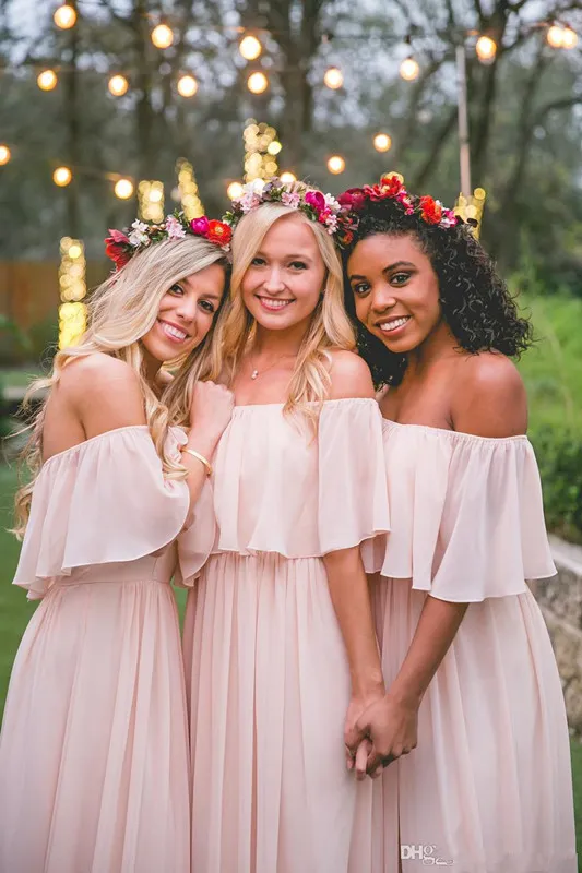 Vintage Country Mumu Bridesmaid Dresses 2019 Modest Offshoulder Chiffon Elegant Beach Bohemian Junior Maid of Honor Wedding Party6815140