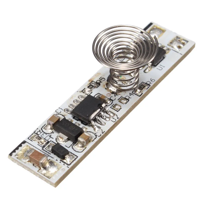 Freeshipping 6PCS \ LOT 9 -24V 30W Touch Switch Kapacitiva sensormodul LED Dämpningskontrolllampor Aktiva komponenter 40x10x1.2mm Board