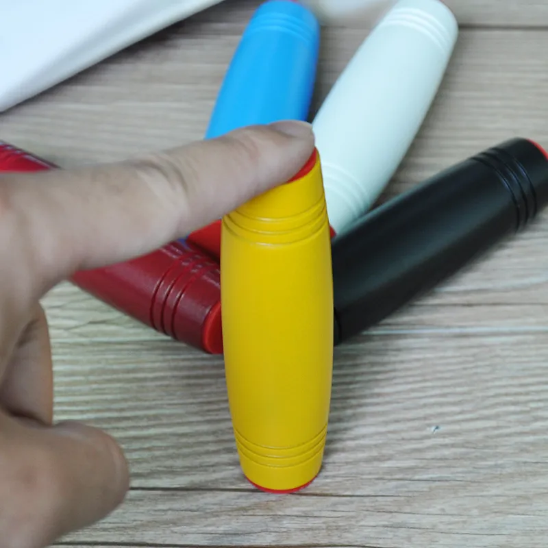 2017 Mokuru Fidget roller Apaziguador do esforço Desktop Flip Brinquedos Mão-Olho Coordenação Concentração Trainer Incrível Brinquedo De Mesa De Madeira Faia spi 500