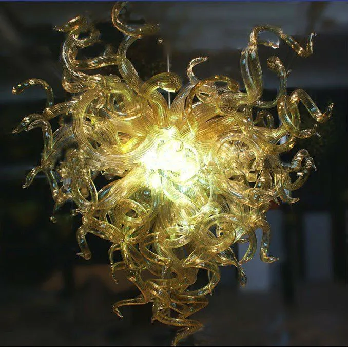 Modern halvklar kärleksform handgjorda borosilikatglas ljuskronabelysning LED 110V-240v ljusarmatur Blåst glaskronor