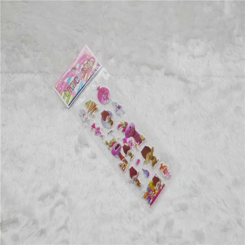 Trolls Poppy naklejki 3D naklejki kreskówki 7 * 17 cm party dekoracyjne ścienne biurko naklejki papierowe gry dla dzieci prezent zabawki