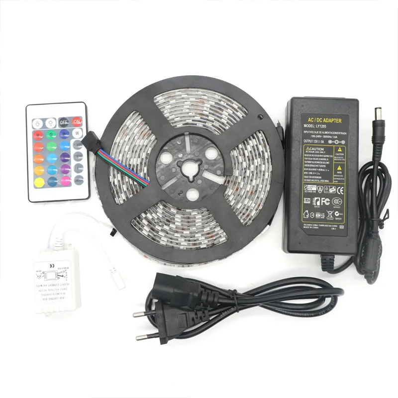 LED-remsa RGB 5M SMD 5050 60LED / METER FLEXIBLE Vattentät IP65 24KEY IR Fjärr LED-styrenhet 5A Strömförsörjning USA: s UK AU-kontakt för jul