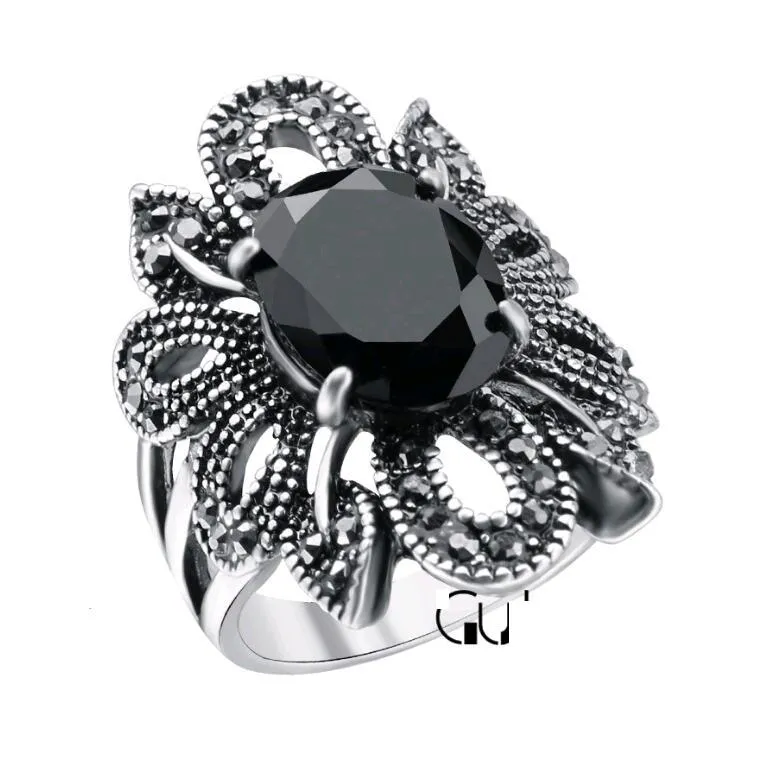 Retro Cluster Ring Antique Silver 925 Plated Black Stone Resin Crystals Hollow Flower Style Rings Jewelry for Women Low Price