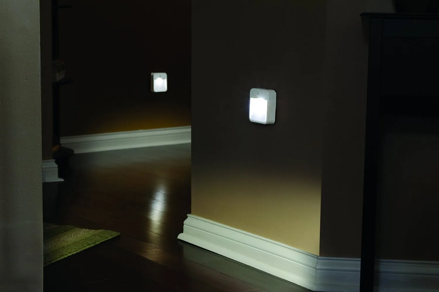 Intelligent Controlled LED Lights Square Night Light Corridor Bedroom Body Sensor Vägglampa