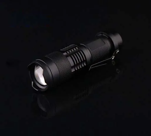 Free DHL, 30PCS Ultra Light Mini CREE LED Q5 Flashlight Torch 300LM Portable Mini Flashlight Zoomable Waterproof Flashlight Torch Lamp